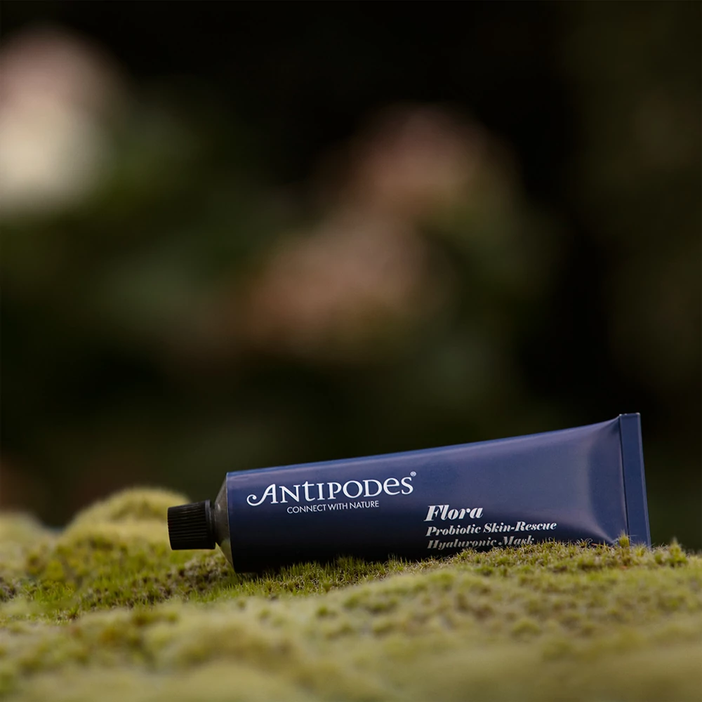 ANTIPODES FLORA Probiotikus hialuron arcmaszk