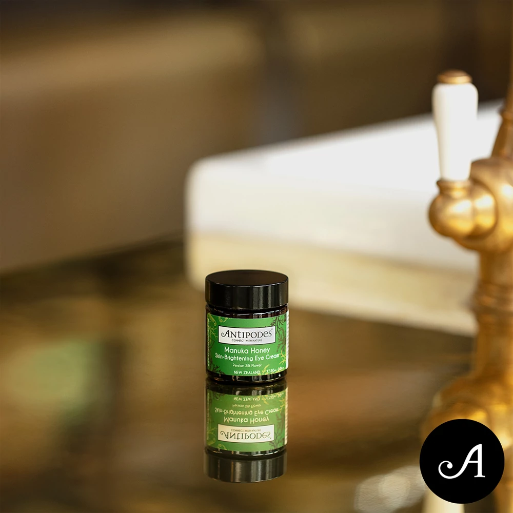 ANTIPODES MANUKA HONEY ragyogást fokozó szemkörnyékápoló krém