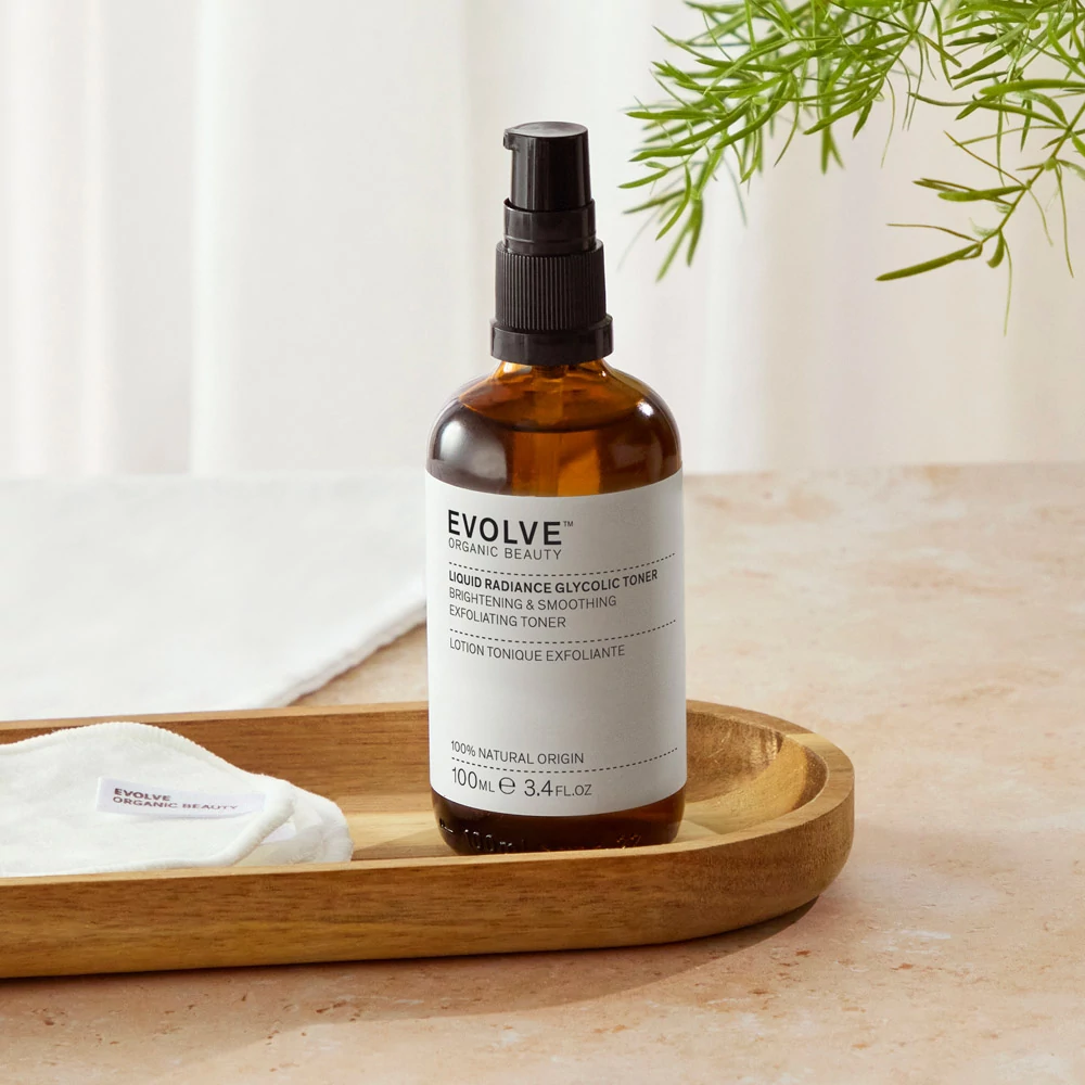 EVOLVE LIQUID RADIANCE AHA/BHA hámlasztó arctonik olajos, pattanásos bőrre