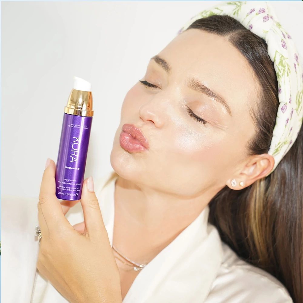 KORA ORGANICS Noni Night AHA Savas Bőrmegújító Éjszakai szérum