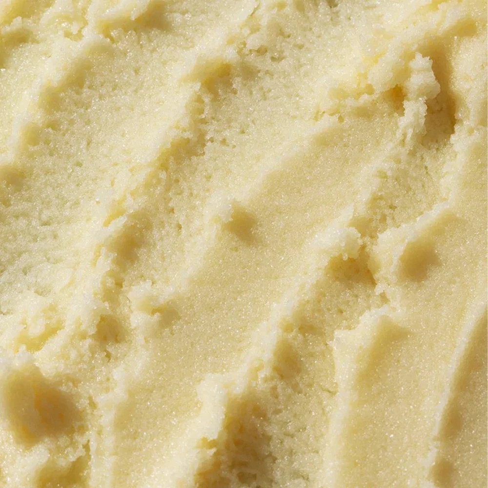 ODACITÉ C-SMOOTH Feszesítő Testradír és Testápoló Kakadu szilvával, C- és E-vitaminnal