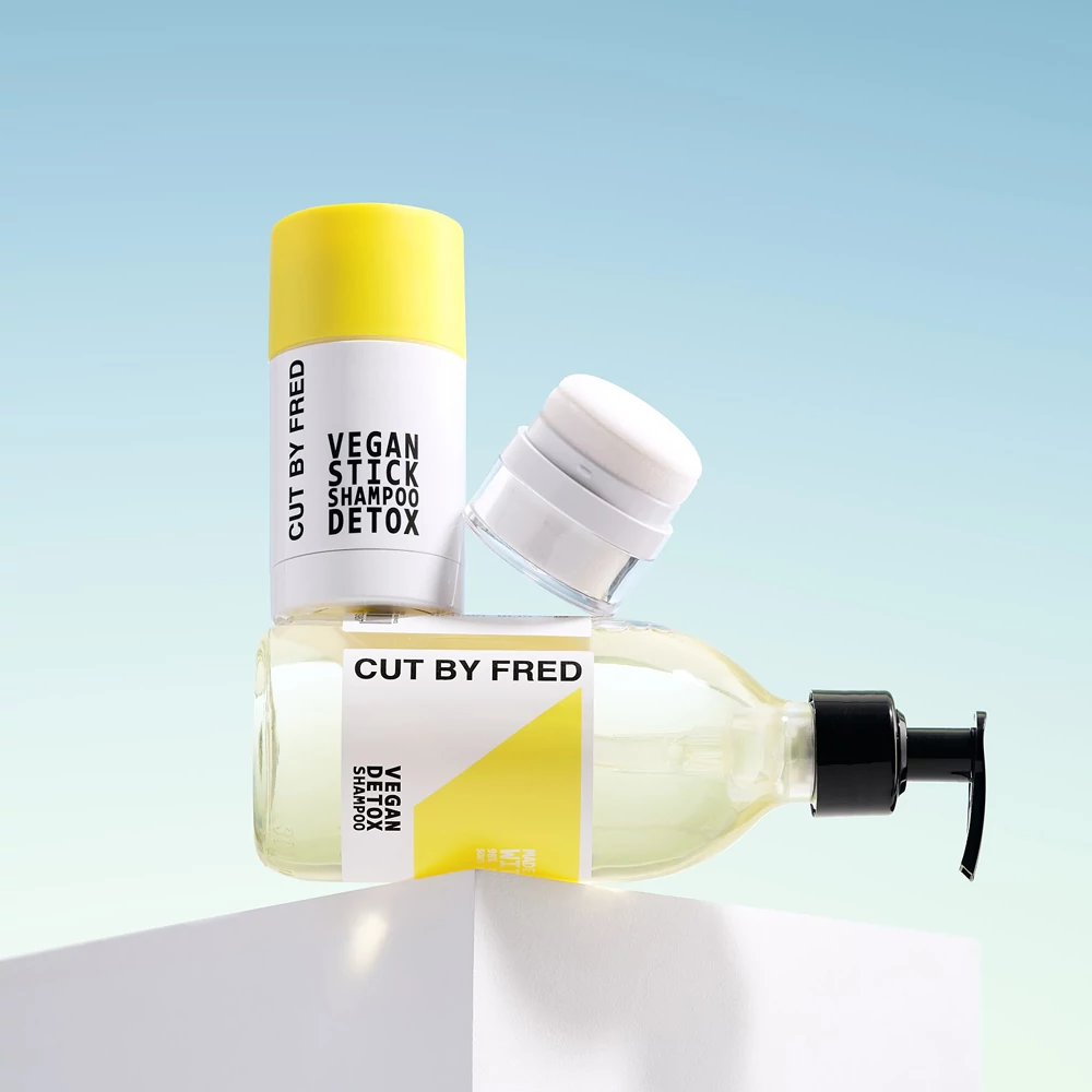 CUT BY FRED Detox Sampon Stick irritált fejbőrre
