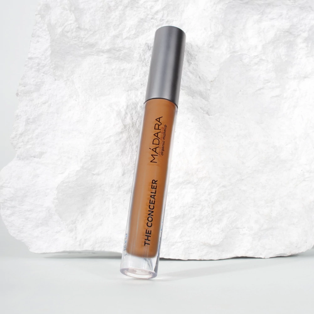MÁDARA The Concealer - Ragyogást tökéletesítő korrektor