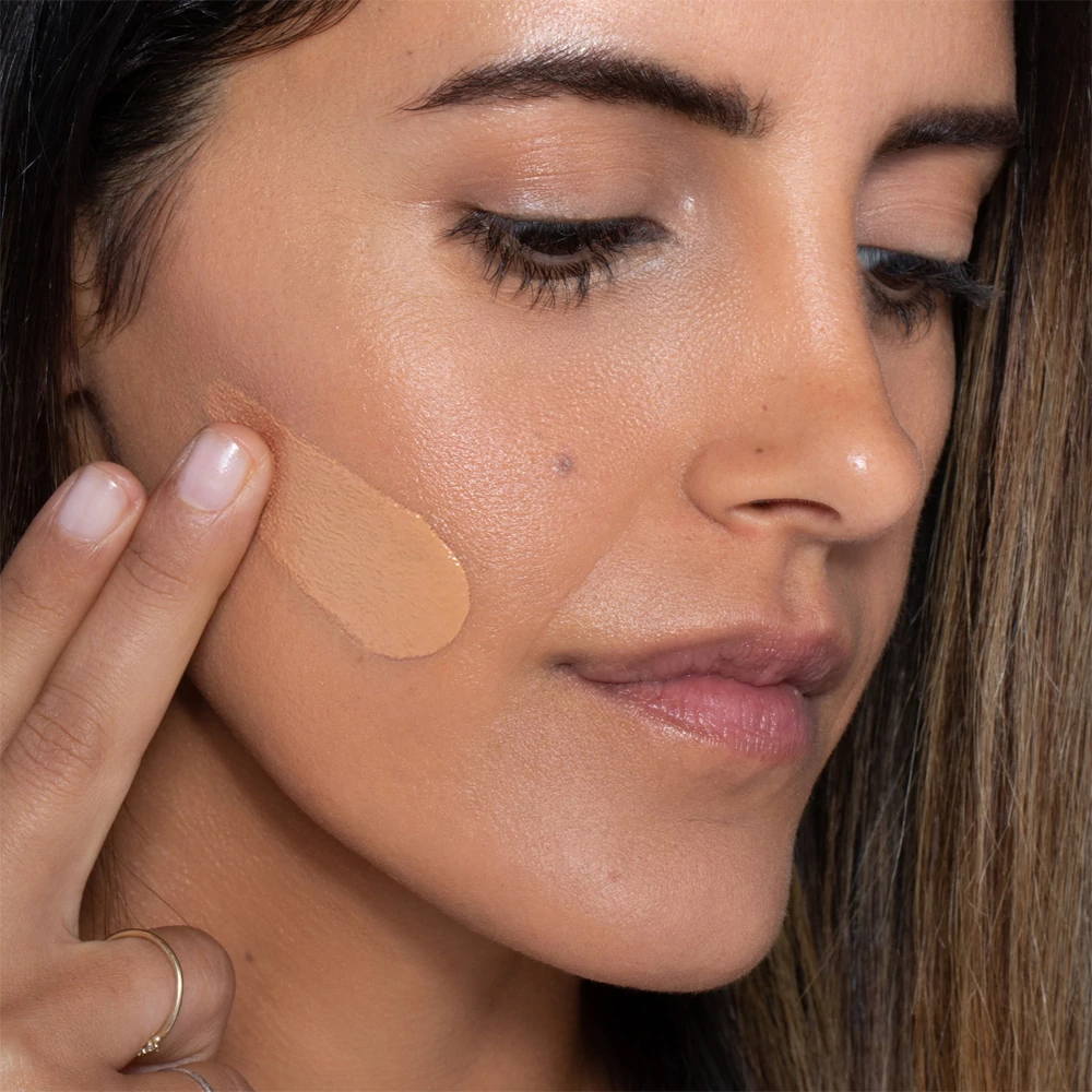 ILIA BEAUTY True Skin Szérum Alapozó