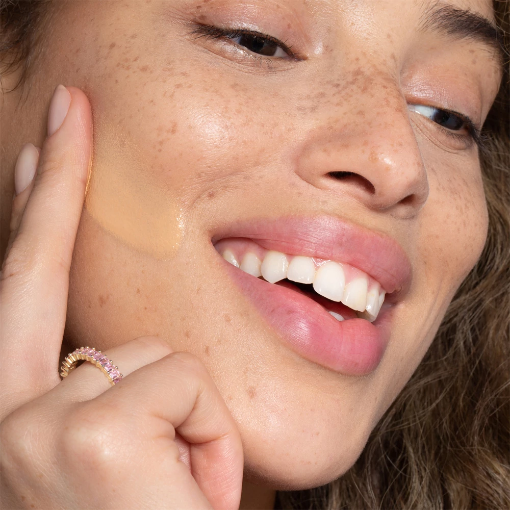ILIA BEAUTY True Skin Szérum Alapozó
