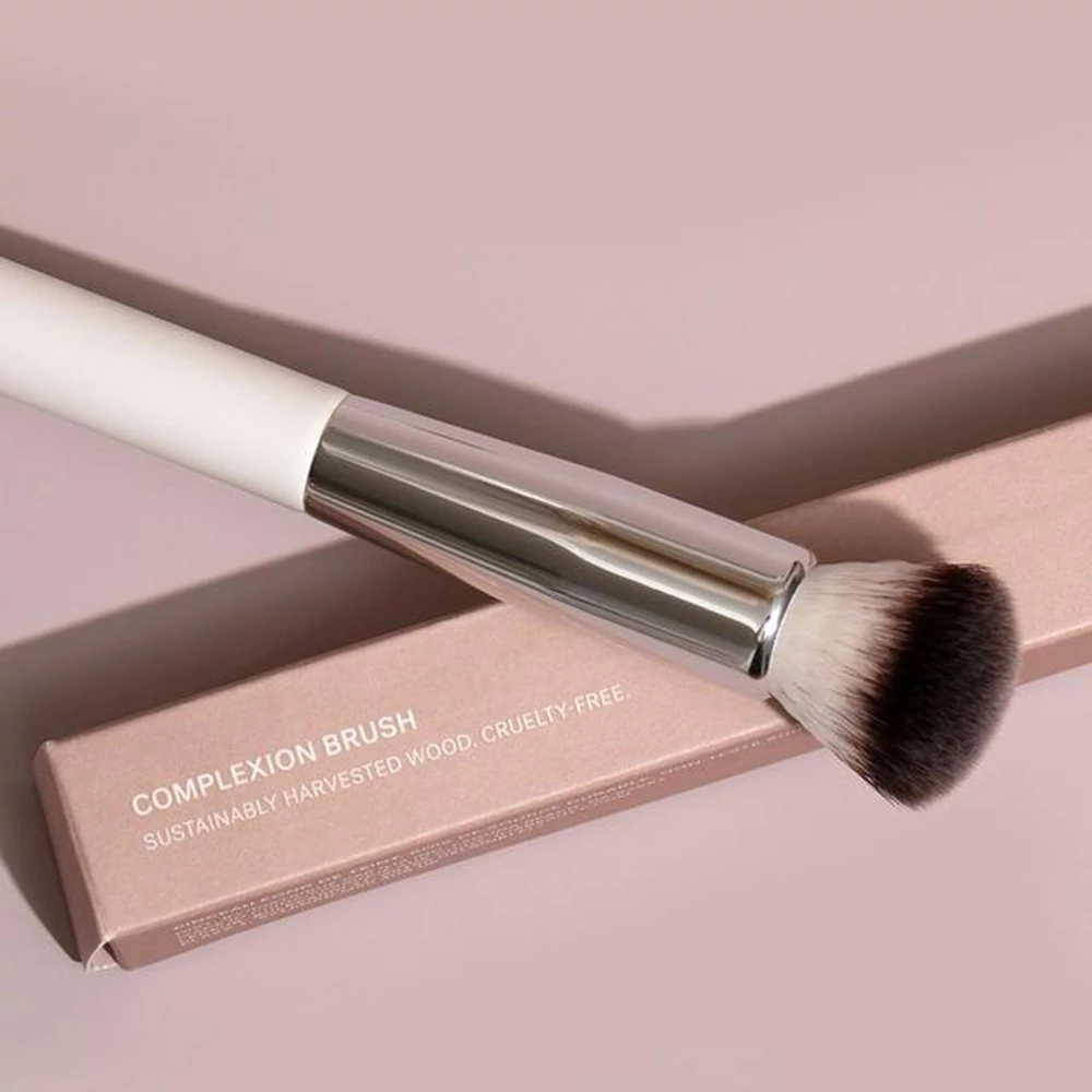 ILIA BEAUTY Mini alapozó ecset