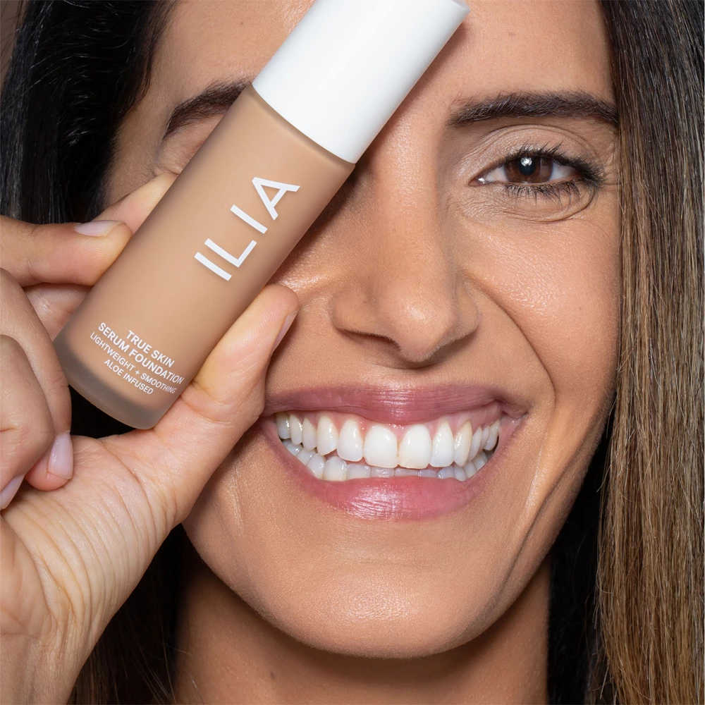ILIA BEAUTY True Skin Szérum Alapozó