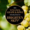 Kép 2/4 - ANTIPODES Kiwi Seed Gold ragyogást fokozó szemkörnyékápoló krém