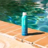 Kép 2/5 - COOLA CLASSIC SPF50 ORGANIKUS FÉNYVÉDŐ SPRAY TESTRE - ILLATMENTES