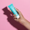 Kép 2/4 - COOLA MINERAL FACE SPF30 MATT, SZÍNEZETT ÁSVÁNYI FÉNYVÉDŐ ARCRA - ILLATMENTES
