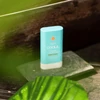Kép 3/4 - COOLA CLASSIC SPF30 FÉNYVÉDŐ STICK ARCRA ÉS TESTRE - KÓKUSZ