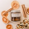 Kép 2/3 - GREENWAY Orange Garland édes narancs-fahéj szójagyertya