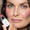 Kép 4/5 - ILIA BEAUTY Multifunkciós orca- és ajakszínező stick