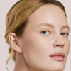 Kép 3/14 - ILIA BEAUTY SKIN REWIND Multifunkciós alapozó stick - HINOKI