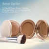 Kép 3/3 - ILIA BEAUTY Sculpting bronzosító és highlighter ecset