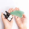 Kép 4/5 - ODACITÉ Crystal Contour zöld aventurin gua sha