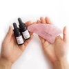 Kép 4/5 - ODACITÉ Crystal Contour rózsakvarc gua sha