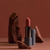 Kép 2/5 - MÁDARA Velvet Wear Matt krémes ajakrúzs