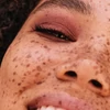 Kép 4/5 - ILIA BEAUTY Liquid Powder krómhatású szemhéjfesték