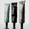 Kép 4/6 - SALT & STONE TÁPLÁLÓ KÉZKRÉM - BLACK ROSE & OUD
