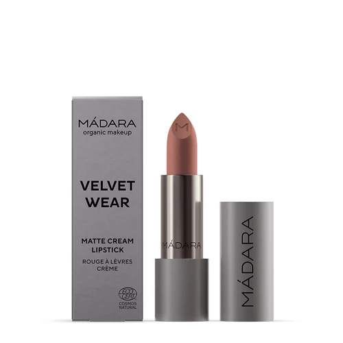 #36 Aura Mádara Makeup