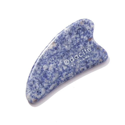 ODACITÉ Crystal Contour szodalit gua sha