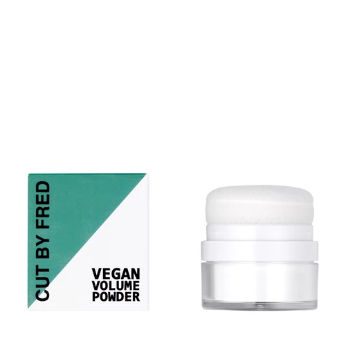 CUT BY FRED Vegan Volume Dúsító száraz sampon por minden hajtípusra