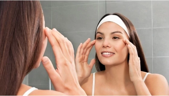 Az otthoni bőrápolás titkos fegyvere, az arcmasszázs
