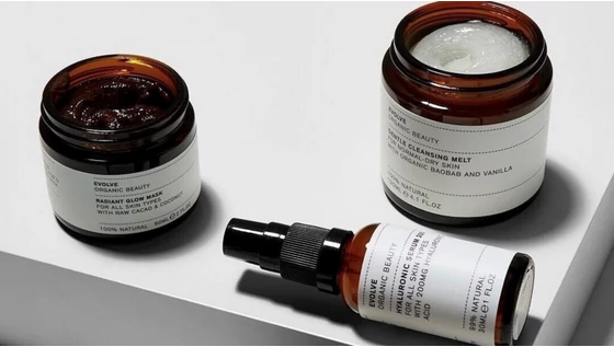 ÜDV NÁLUNK EVOLVE!