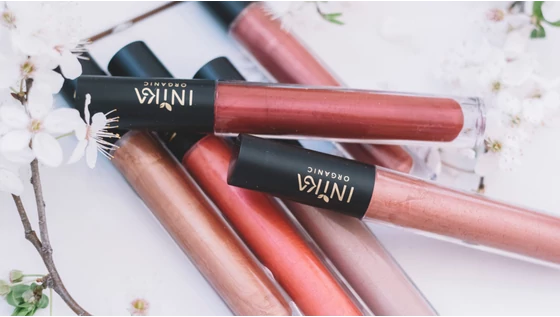 Találd meg velünk a tökéletes szájfény árnyalatodat!