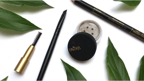 Alkosd meg a tökéletes szemöldököt!