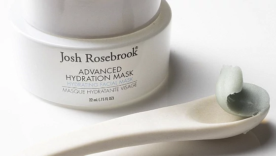 JOSH ROSEBROOK - A "SELF-MADE" SZÉPSÉGÁPOLÁSI GURU